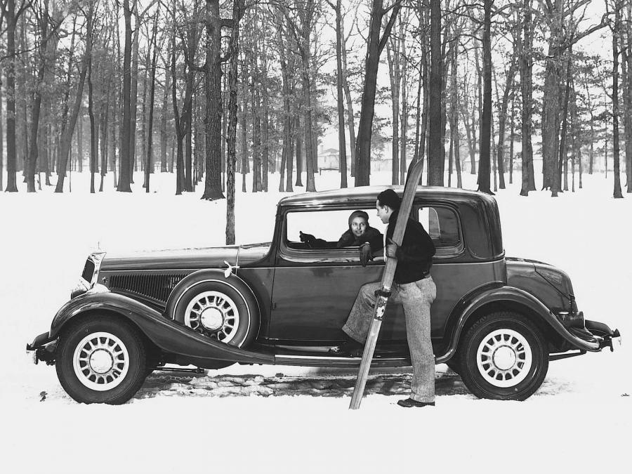  Studebaker President Regal St. Regis Brougham 1933 года  (фото 2 из 2)